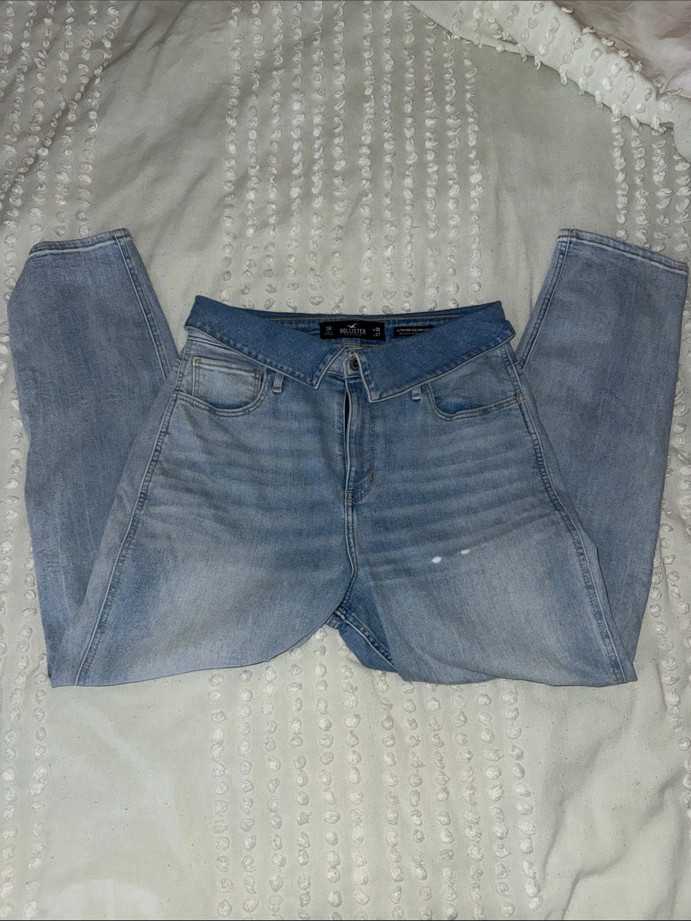 Hollister Light Wash Mom Jeans